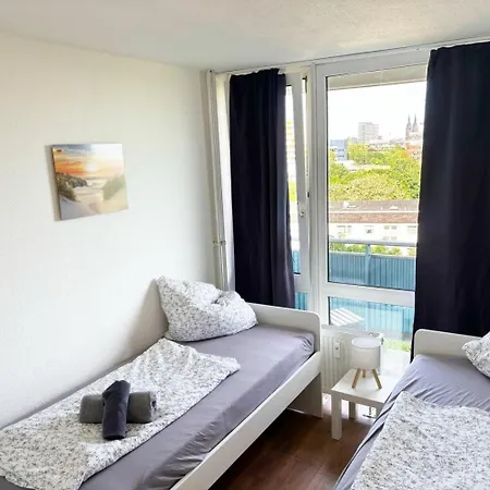 Fair With Cathedral View Apartment Cologne
